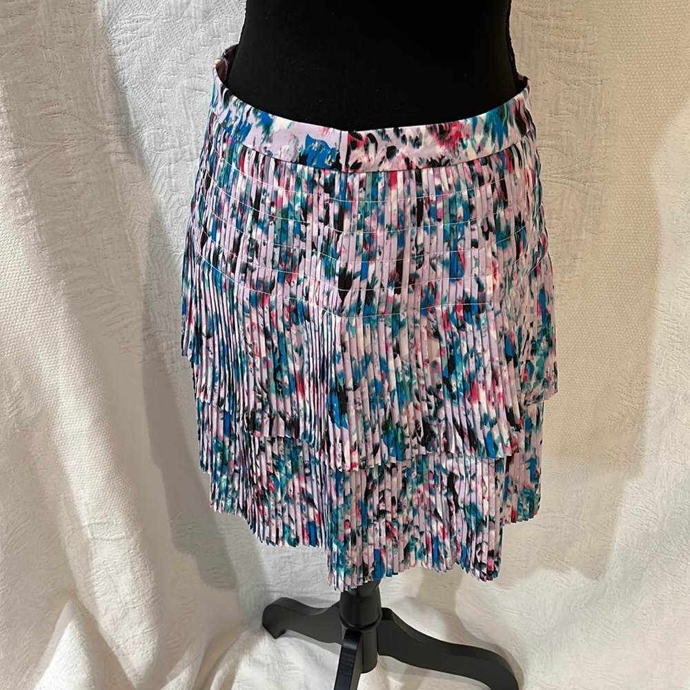 J Crew tiered pleated skirt, size 2‎